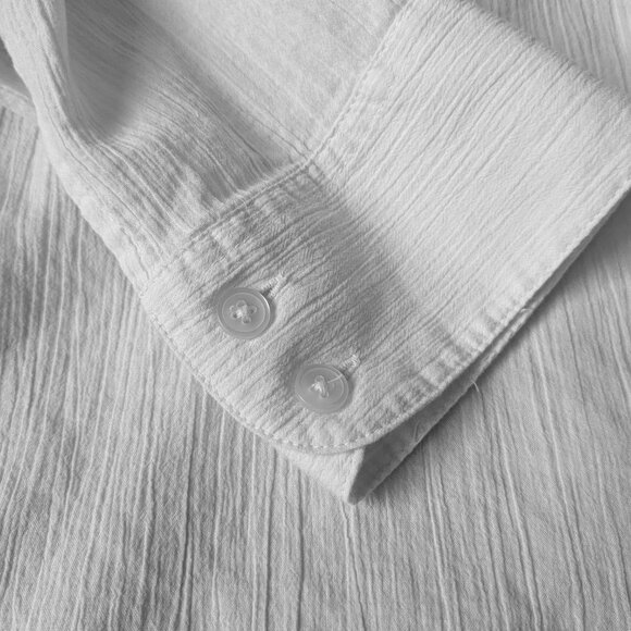 Talbots Petite Small Button-Up Top EUC - Picture 3 of 5